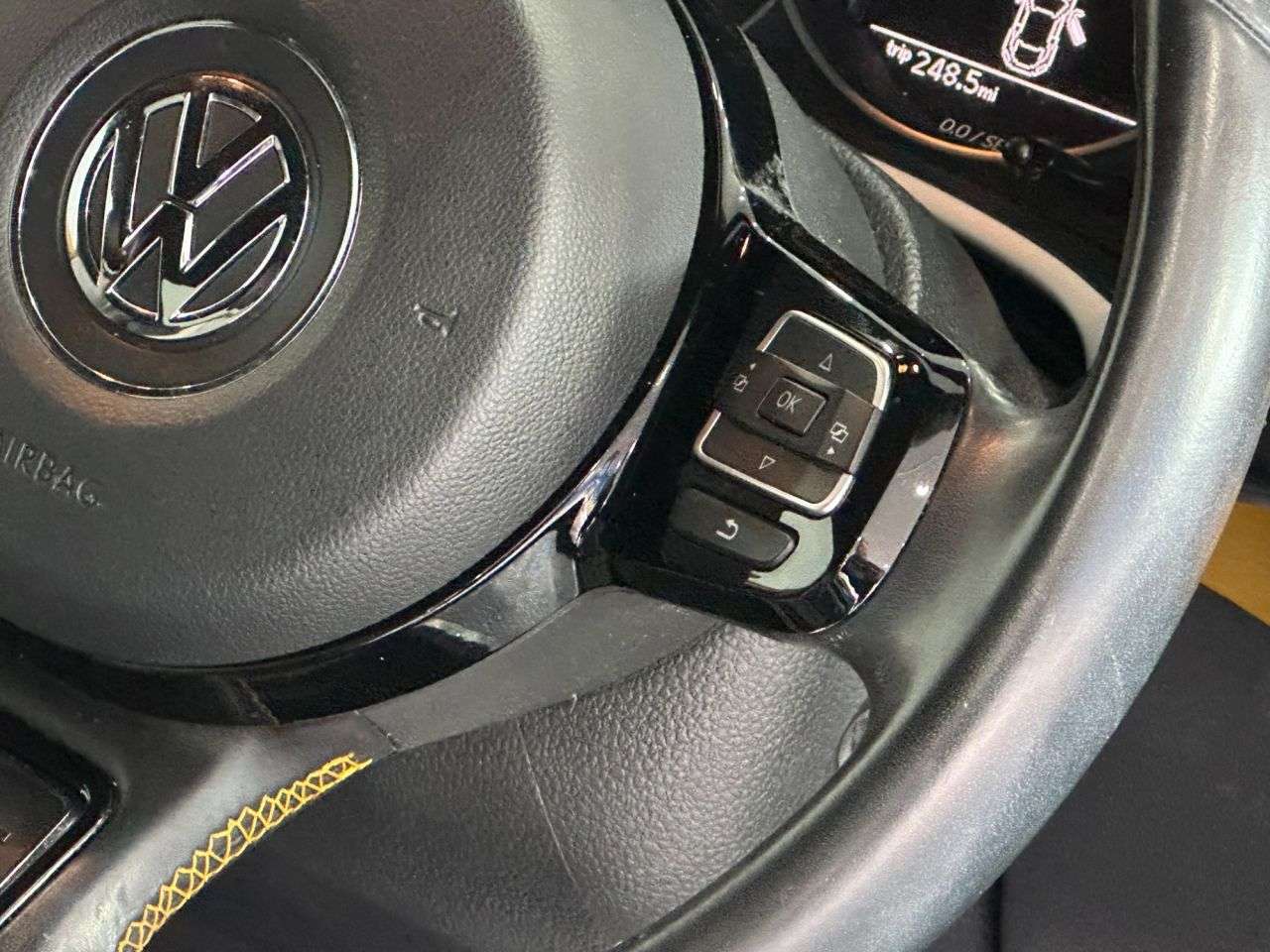 2018 VOLKSWAGEN BEETLE 2018 VOLKSWAGEN BEETLE
