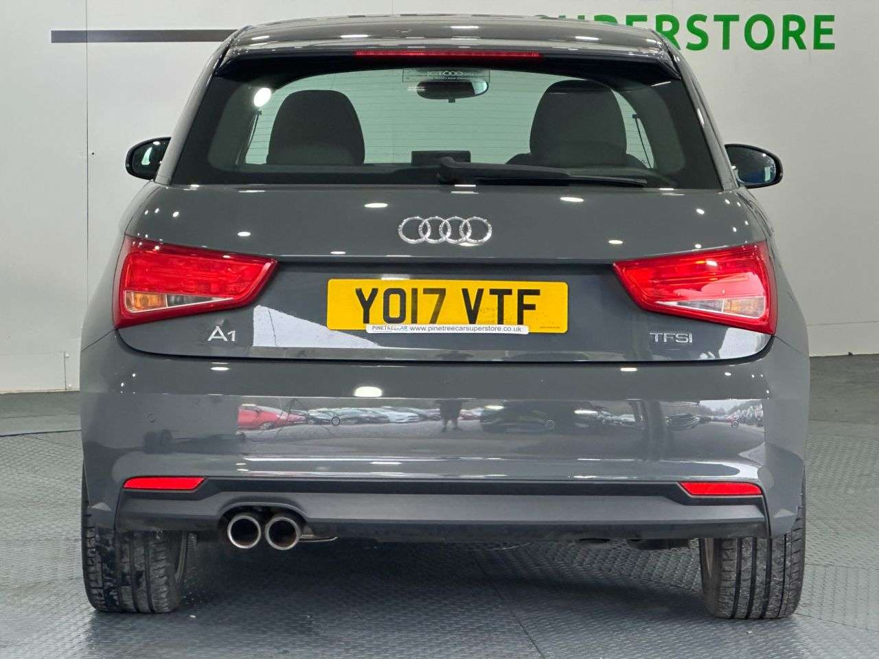2017 AUDI A1 2017 AUDI A1
