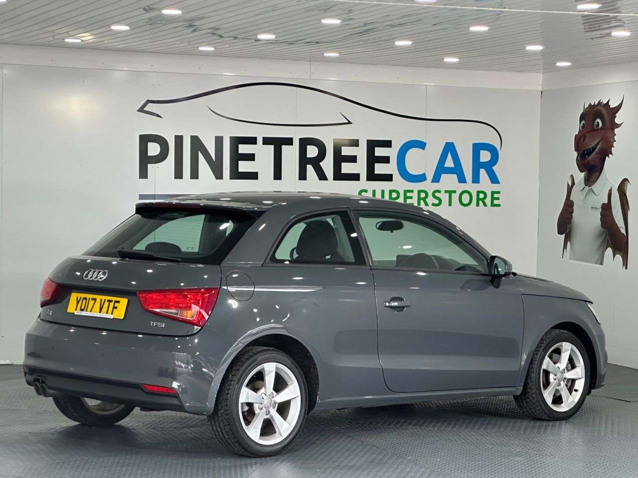 2017 AUDI A1 2017 AUDI A1