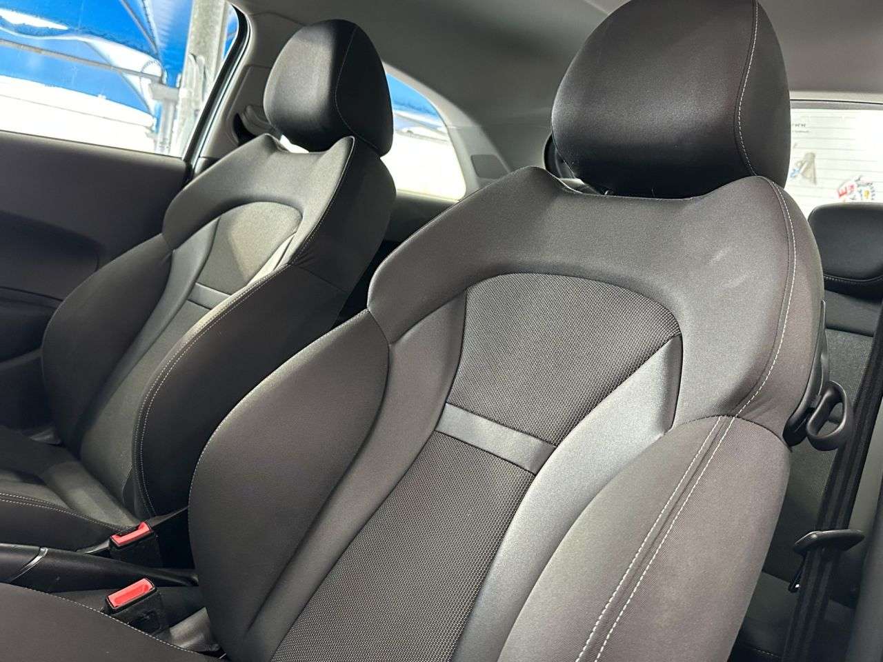 2017 AUDI A1 2017 AUDI A1