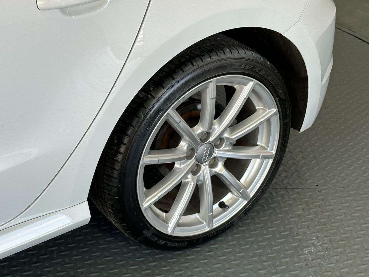 2016 AUDI A1 2016 AUDI A1