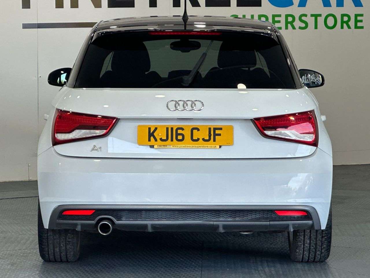 2016 AUDI A1 2016 AUDI A1