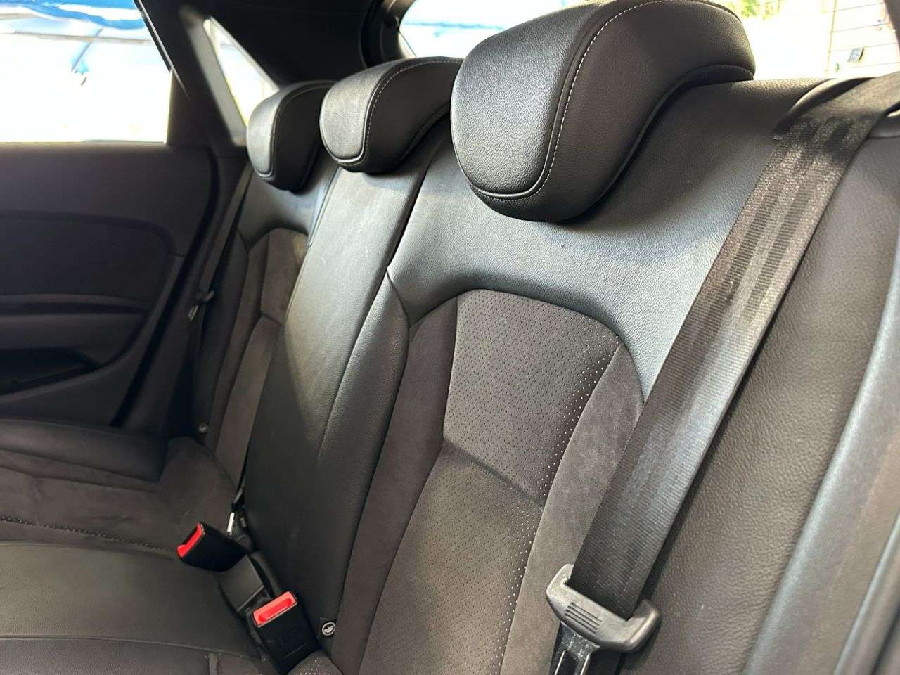 2016 AUDI A1 2016 AUDI A1