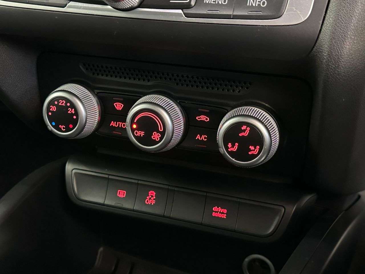 2016 AUDI A1 2016 AUDI A1