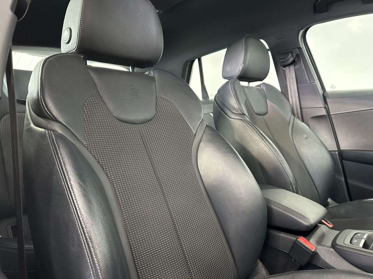 2018 AUDI Q2 2018 AUDI Q2