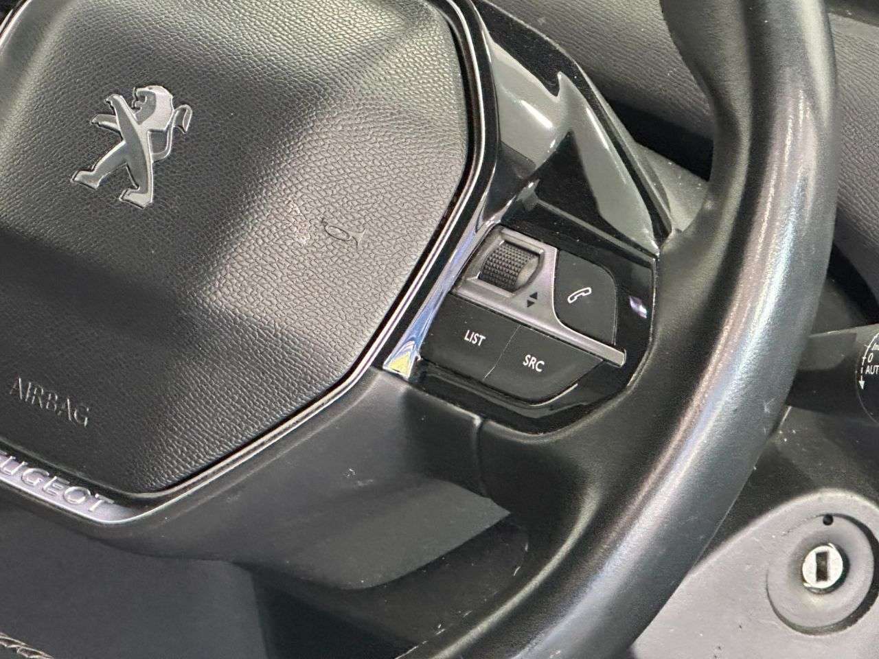 2018 PEUGEOT 3008 2018 PEUGEOT 3008