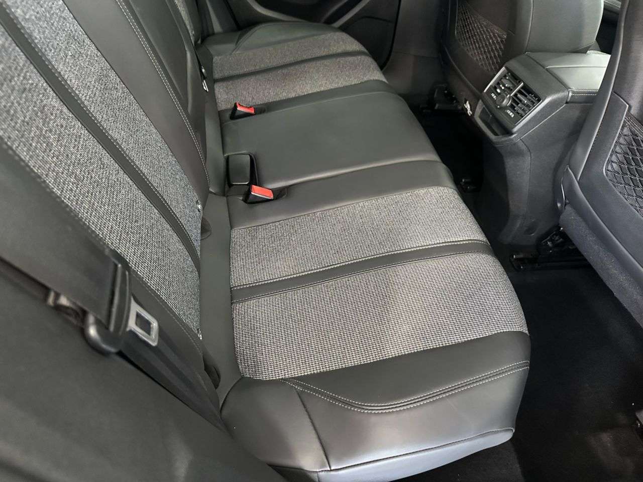 2018 PEUGEOT 3008 2018 PEUGEOT 3008