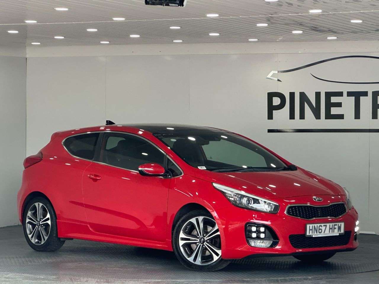 A 2018 KIA PROCEED 1.6 CRDi GT-Line S Hatchback 3dr Diesel Manual Euro 6 (s/s) (134 bhp) A 2018 KIA PROCEED 1.6 CRDi GT-Line S Hatchback 3dr Diesel Manual Euro 6 (s/s) (134 bhp)
