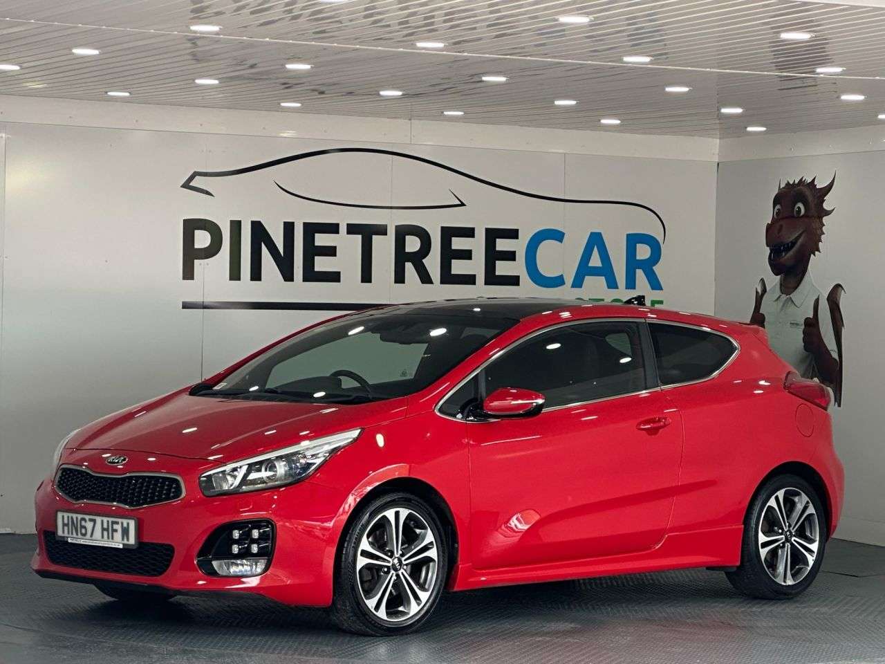 A 2018 KIA PROCEED 1.6 CRDi GT-Line S Hatchback 3dr Diesel Manual Euro 6 (s/s) (134 bhp) A 2018 KIA PROCEED 1.6 CRDi GT-Line S Hatchback 3dr Diesel Manual Euro 6 (s/s) (134 bhp)