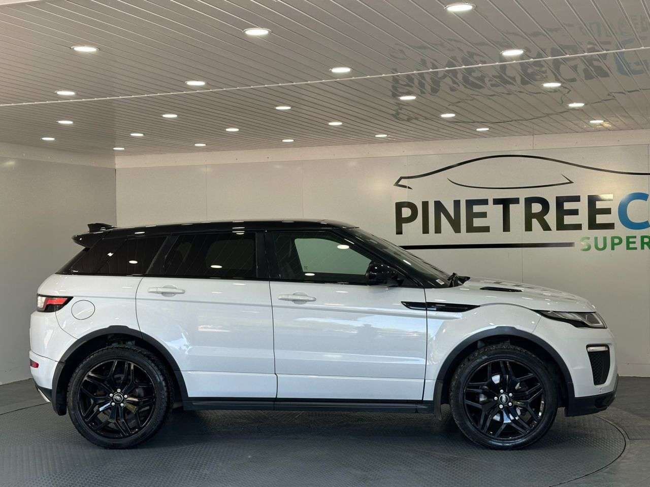 2015 LAND ROVER RANGE ROVER EVOQUE 2015 LAND ROVER RANGE ROVER EVOQUE