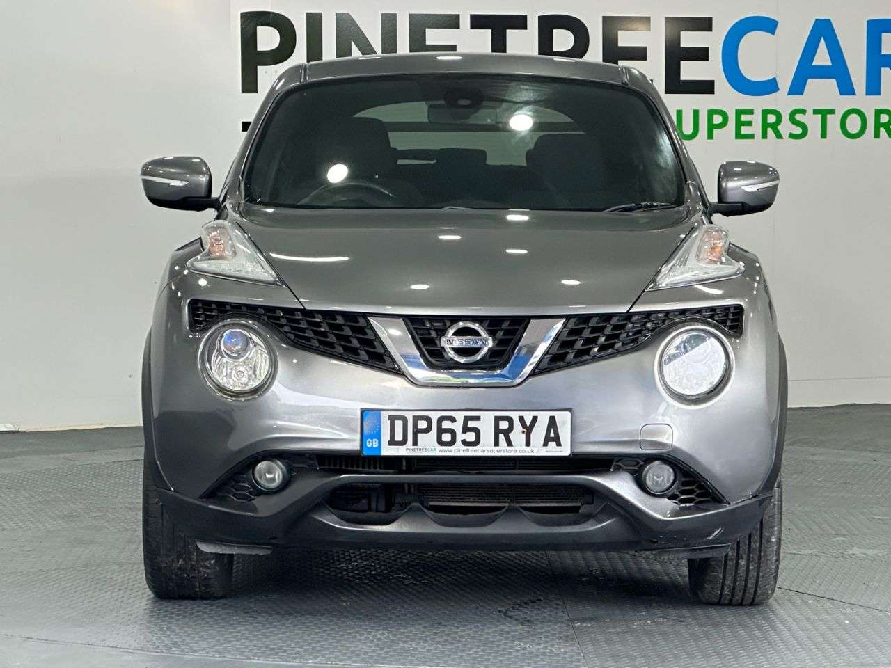 A 2016 NISSAN JUKE 1.5 dCi N-Connecta SUV 5dr Diesel Manual Euro 6 (s/s) (110 ps) A 2016 NISSAN JUKE 1.5 dCi N-Connecta SUV 5dr Diesel Manual Euro 6 (s/s) (110 ps)