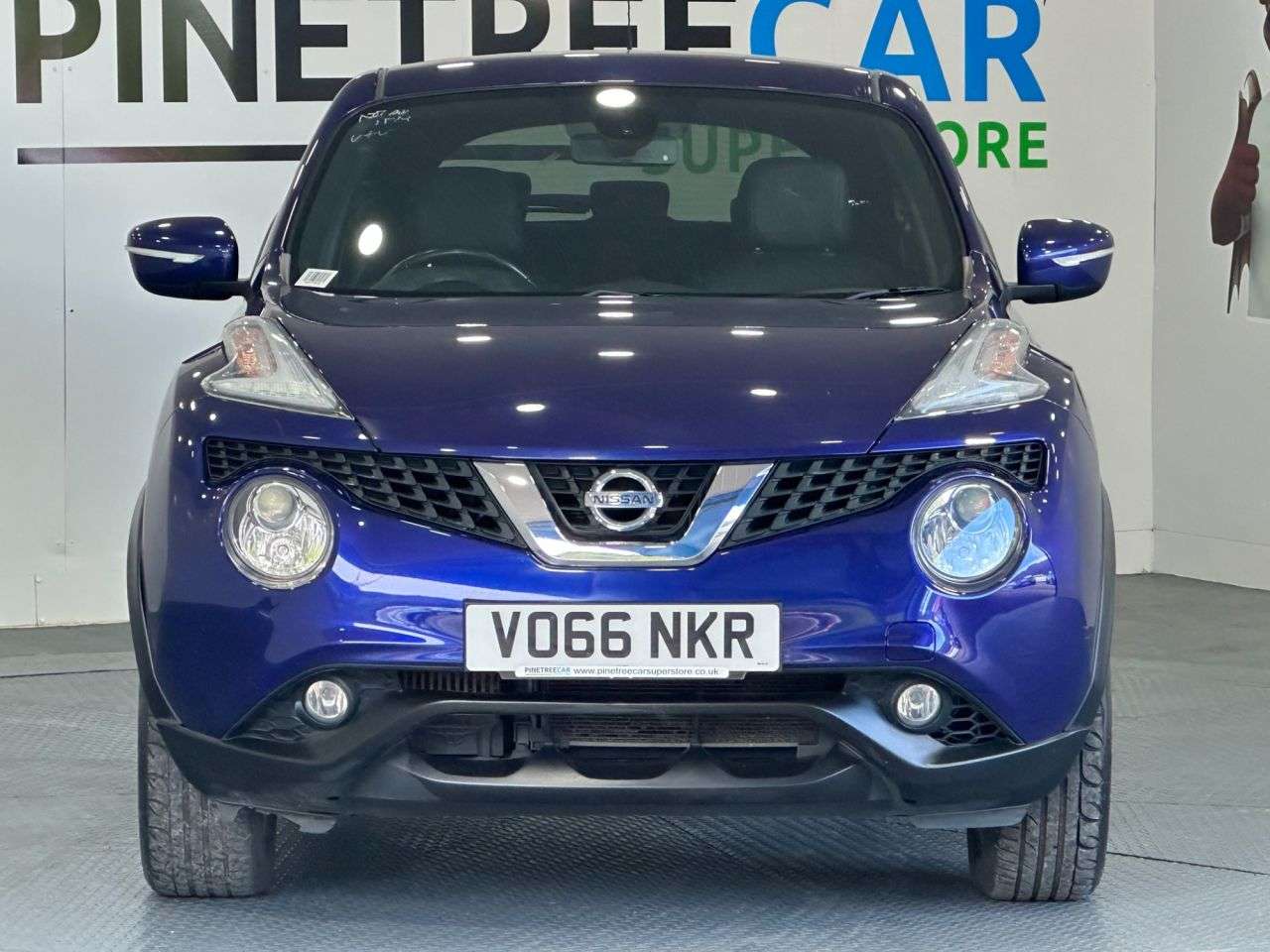 A 2016 NISSAN JUKE 1.5 dCi N-Connecta SUV 5dr Diesel Manual Euro 6 (s/s) (110 ps) A 2016 NISSAN JUKE 1.5 dCi N-Connecta SUV 5dr Diesel Manual Euro 6 (s/s) (110 ps)