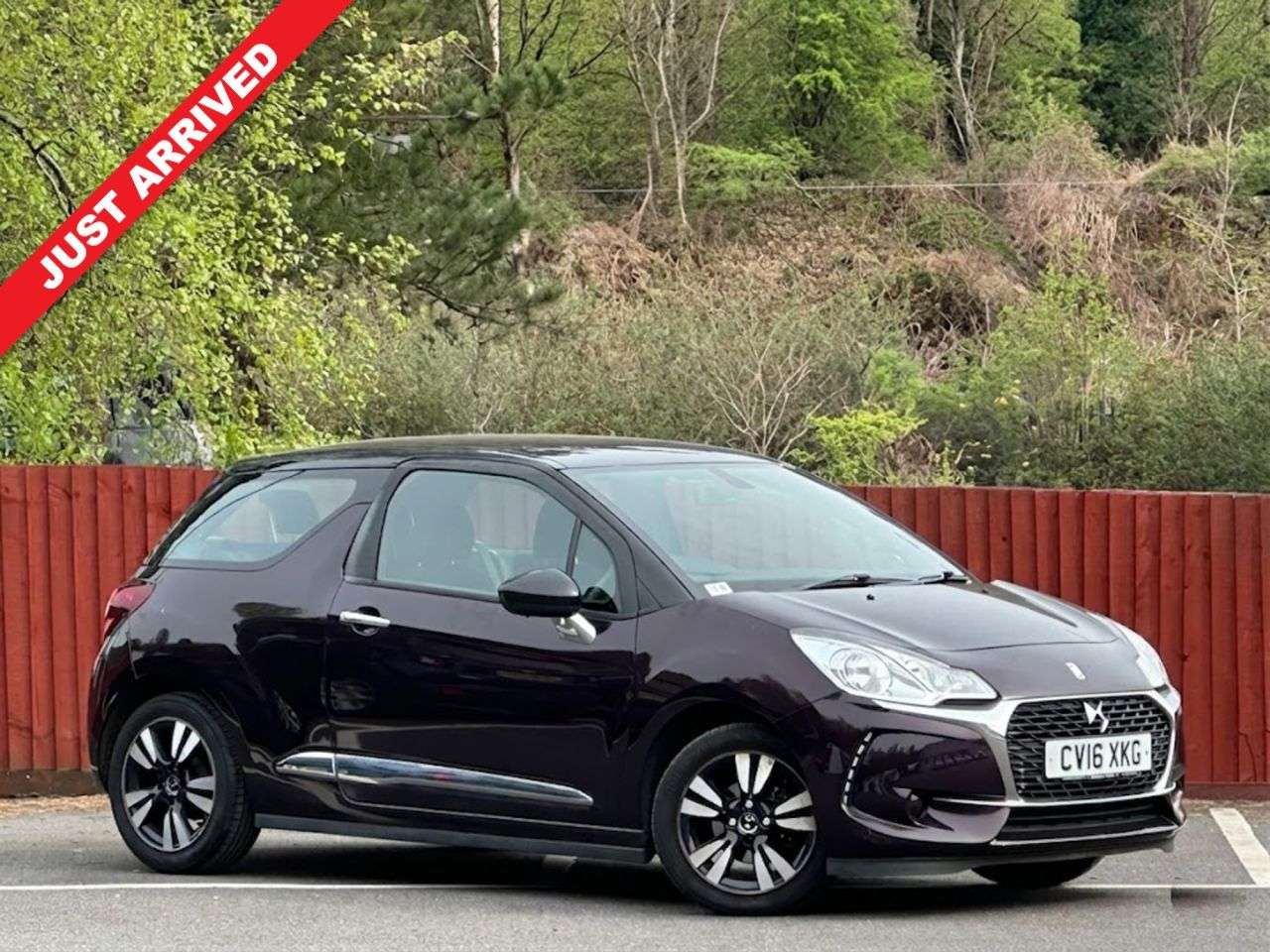 A 2016 DS AUTOMOBILES DS 3 1.2 PureTech Chic Hatchback 3dr Petrol Manual Euro 6 (82 ps) A 2016 DS AUTOMOBILES DS 3 1.2 PureTech Chic Hatchback 3dr Petrol Manual Euro 6 (82 ps)