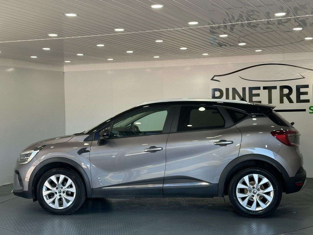 2020 RENAULT CAPTUR 2020 RENAULT CAPTUR