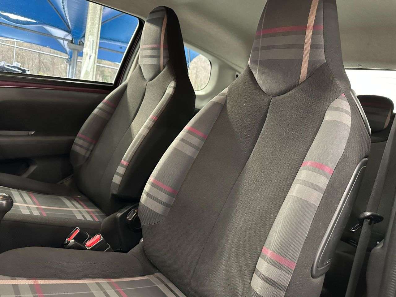 2015 PEUGEOT 108 2015 PEUGEOT 108