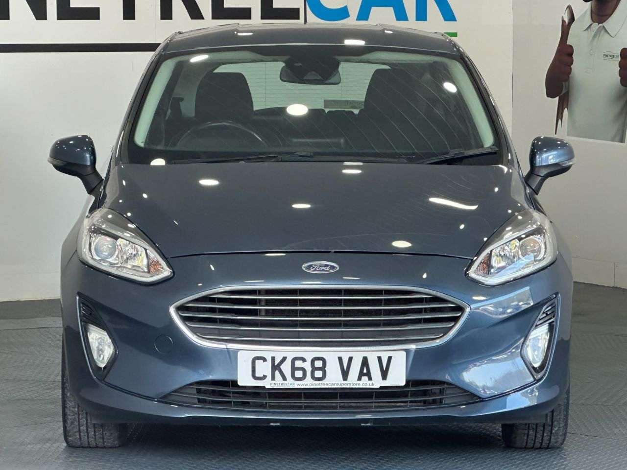 A 2018 FORD FIESTA 1.1 Ti-VCT Zetec Hatchback 5dr Petrol Manual Euro 6 (s/s) (85 ps) A 2018 FORD FIESTA 1.1 Ti-VCT Zetec Hatchback 5dr Petrol Manual Euro 6 (s/s) (85 ps)