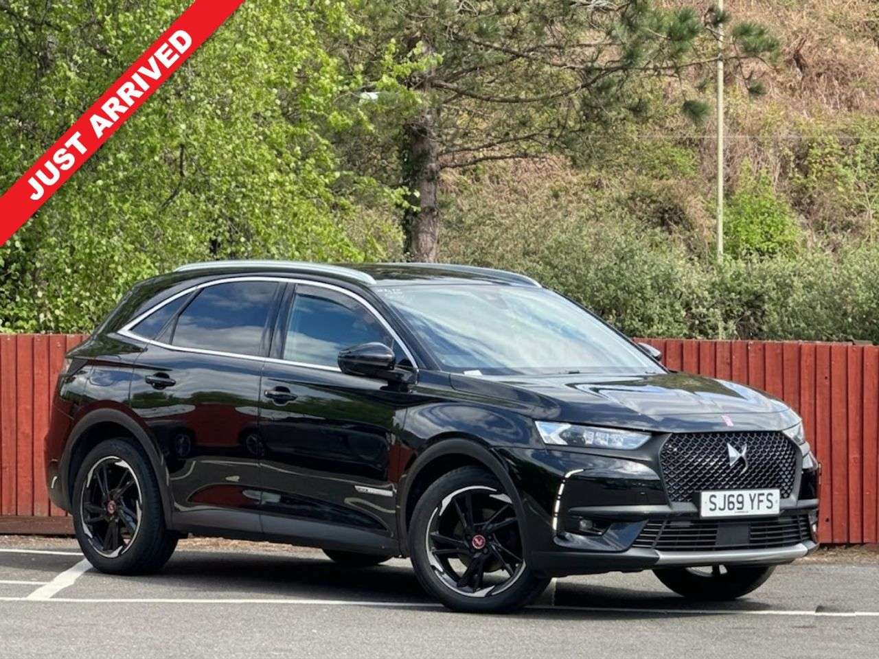 A 2019 DS AUTOMOBILES DS 7 CROSSBACK 1.2 PureTech Performance Line Crossback 5dr Petrol Manual Euro 6 (s/s) (130 A 2019 DS AUTOMOBILES DS 7 CROSSBACK 1.2 PureTech Performance Line Crossback 5dr Petrol Manual Euro 6 (s/s) (130