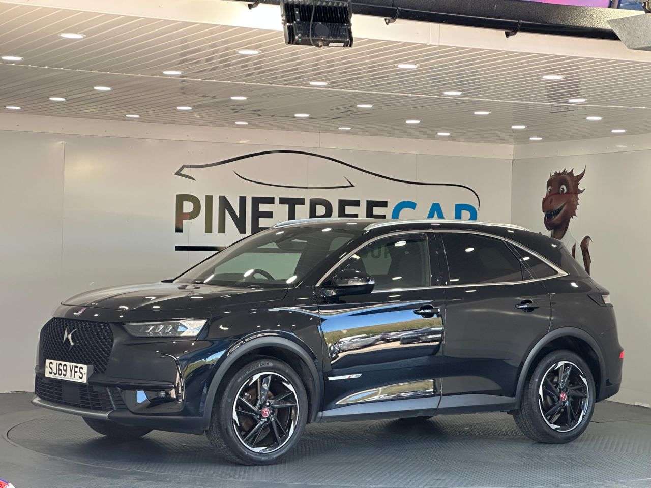 A 2019 DS AUTOMOBILES DS 7 CROSSBACK 1.2 PureTech Performance Line Crossback 5dr Petrol Manual Euro 6 (s/s) (130 A 2019 DS AUTOMOBILES DS 7 CROSSBACK 1.2 PureTech Performance Line Crossback 5dr Petrol Manual Euro 6 (s/s) (130