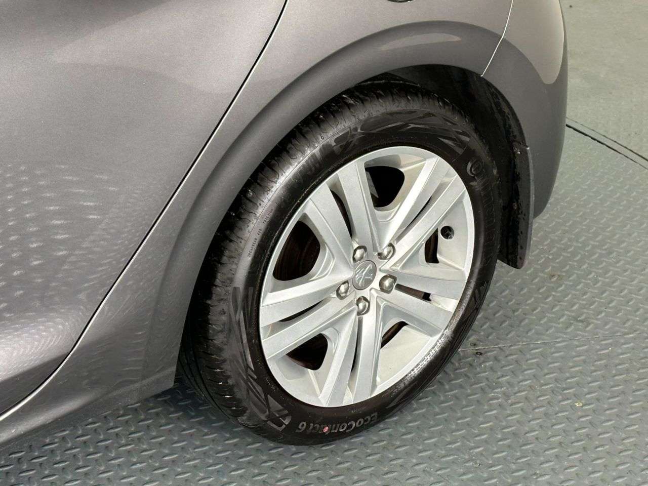 2019 PEUGEOT 208 2019 PEUGEOT 208