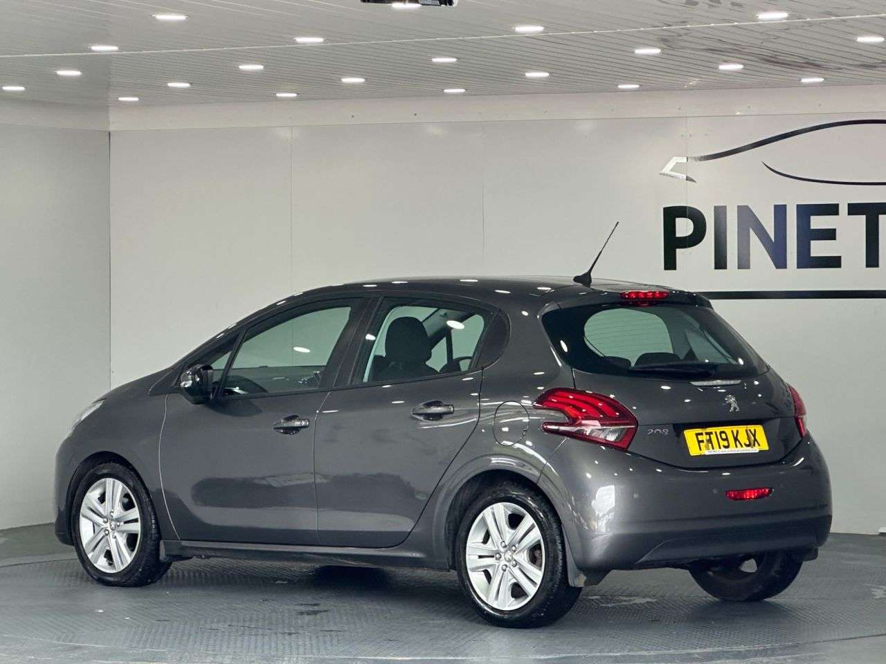 2019 PEUGEOT 208 2019 PEUGEOT 208