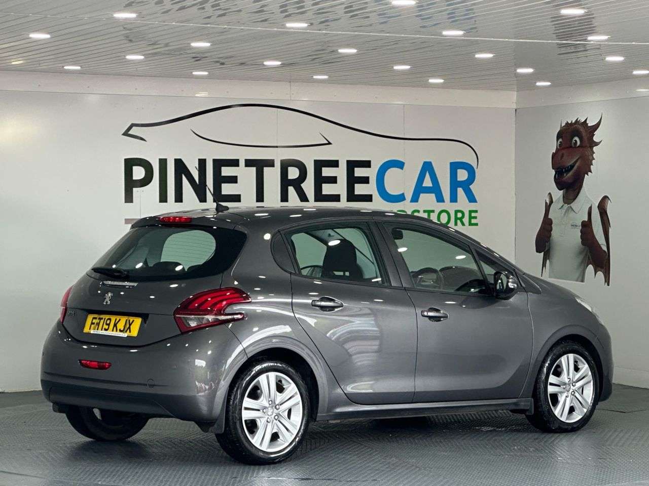 2019 PEUGEOT 208 2019 PEUGEOT 208
