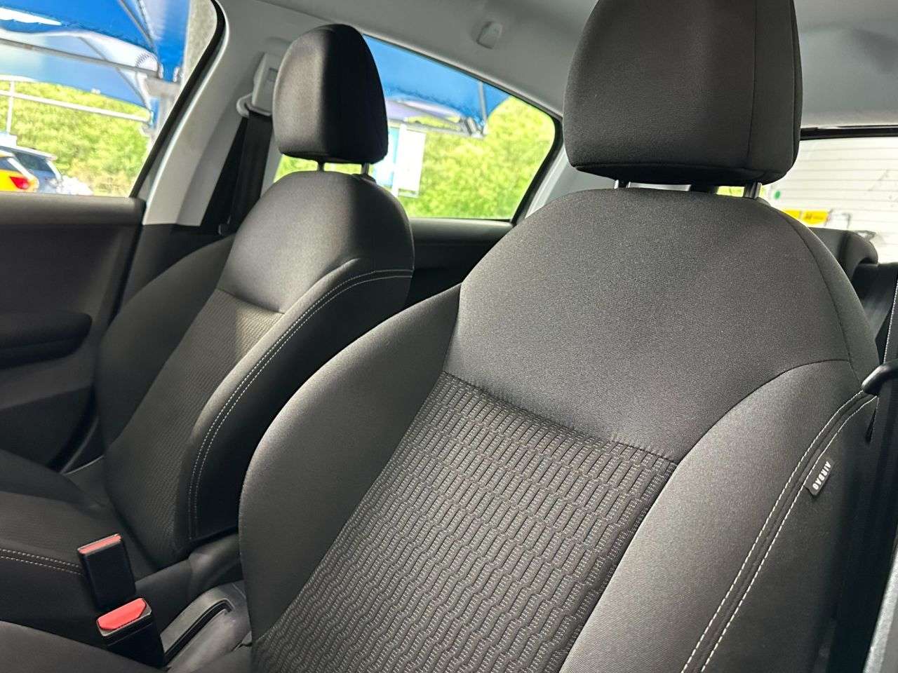 2019 PEUGEOT 208 2019 PEUGEOT 208