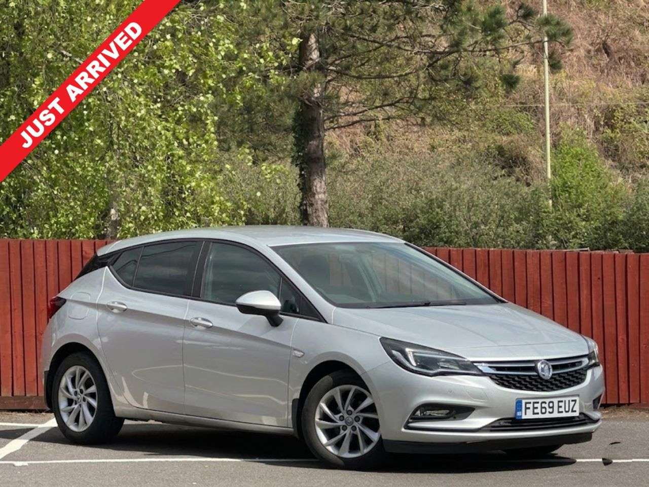 A 2019 VAUXHALL ASTRA 1.6 CDTi ecoTEC BlueInjection Design Hatchback 5dr Diesel Manual Euro 6 (s/ A 2019 VAUXHALL ASTRA 1.6 CDTi ecoTEC BlueInjection Design Hatchback 5dr Diesel Manual Euro 6 (s/