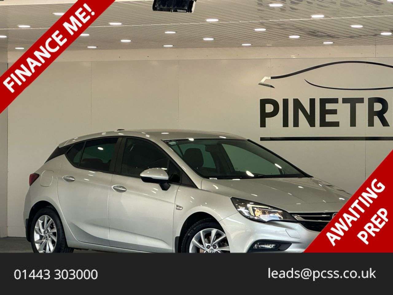A 2019 VAUXHALL ASTRA 1.6 CDTi BlueInjection Tech Line Nav Hatchback 5dr Diesel Auto Euro 6 (s/s) A 2019 VAUXHALL ASTRA 1.6 CDTi BlueInjection Tech Line Nav Hatchback 5dr Diesel Auto Euro 6 (s/s)