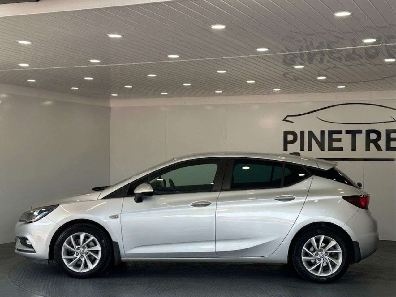 2019 VAUXHALL ASTRA 2019 VAUXHALL ASTRA