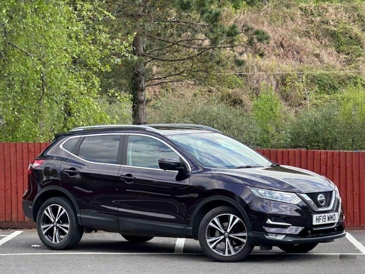 A 2019 NISSAN QASHQAI 1.3 DIG-T N-Connecta SUV 5dr Petrol Manual Euro 6 (s/s) (140 ps) A 2019 NISSAN QASHQAI 1.3 DIG-T N-Connecta SUV 5dr Petrol Manual Euro 6 (s/s) (140 ps)