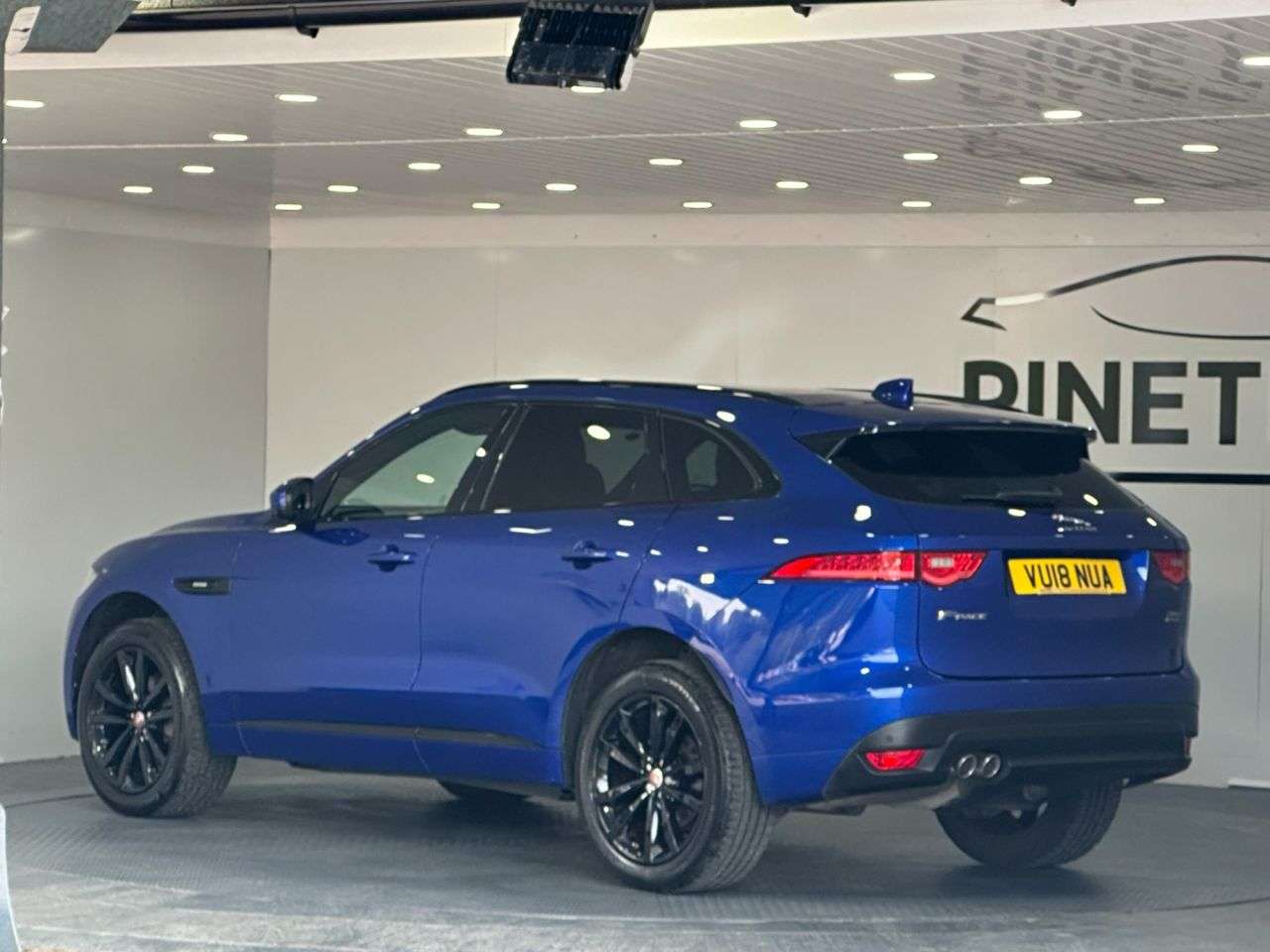 2018 JAGUAR F-PACE 2018 JAGUAR F-PACE
