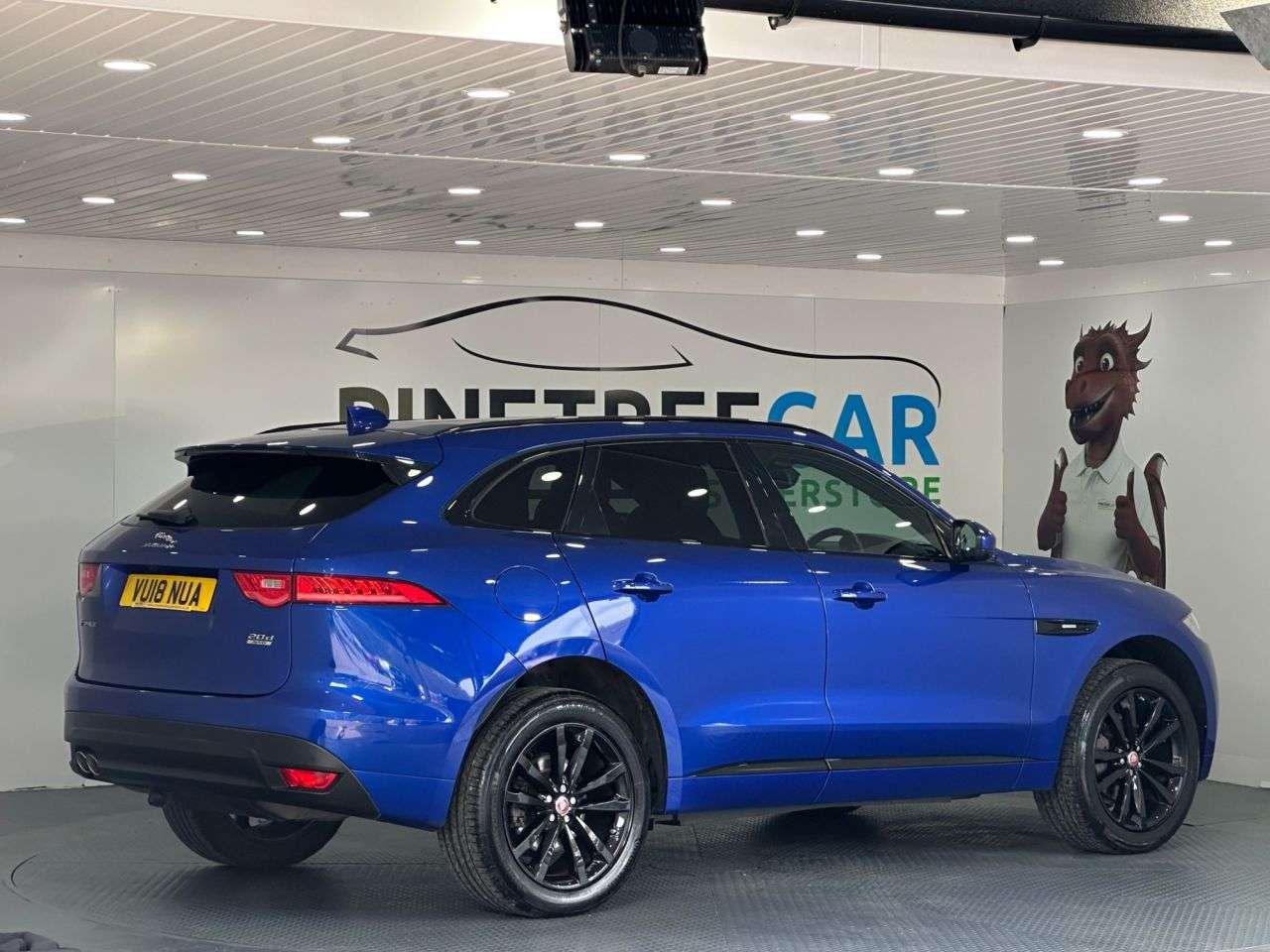 2018 JAGUAR F-PACE 2018 JAGUAR F-PACE