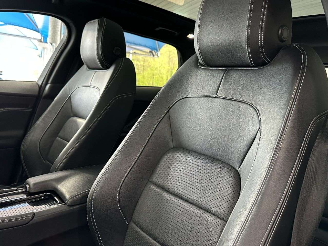 2018 JAGUAR F-PACE 2018 JAGUAR F-PACE