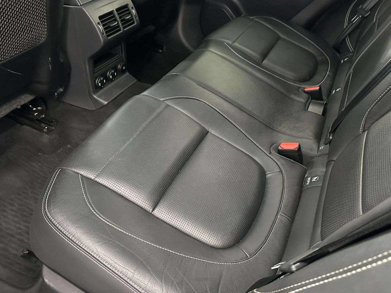 2018 JAGUAR F-PACE 2018 JAGUAR F-PACE
