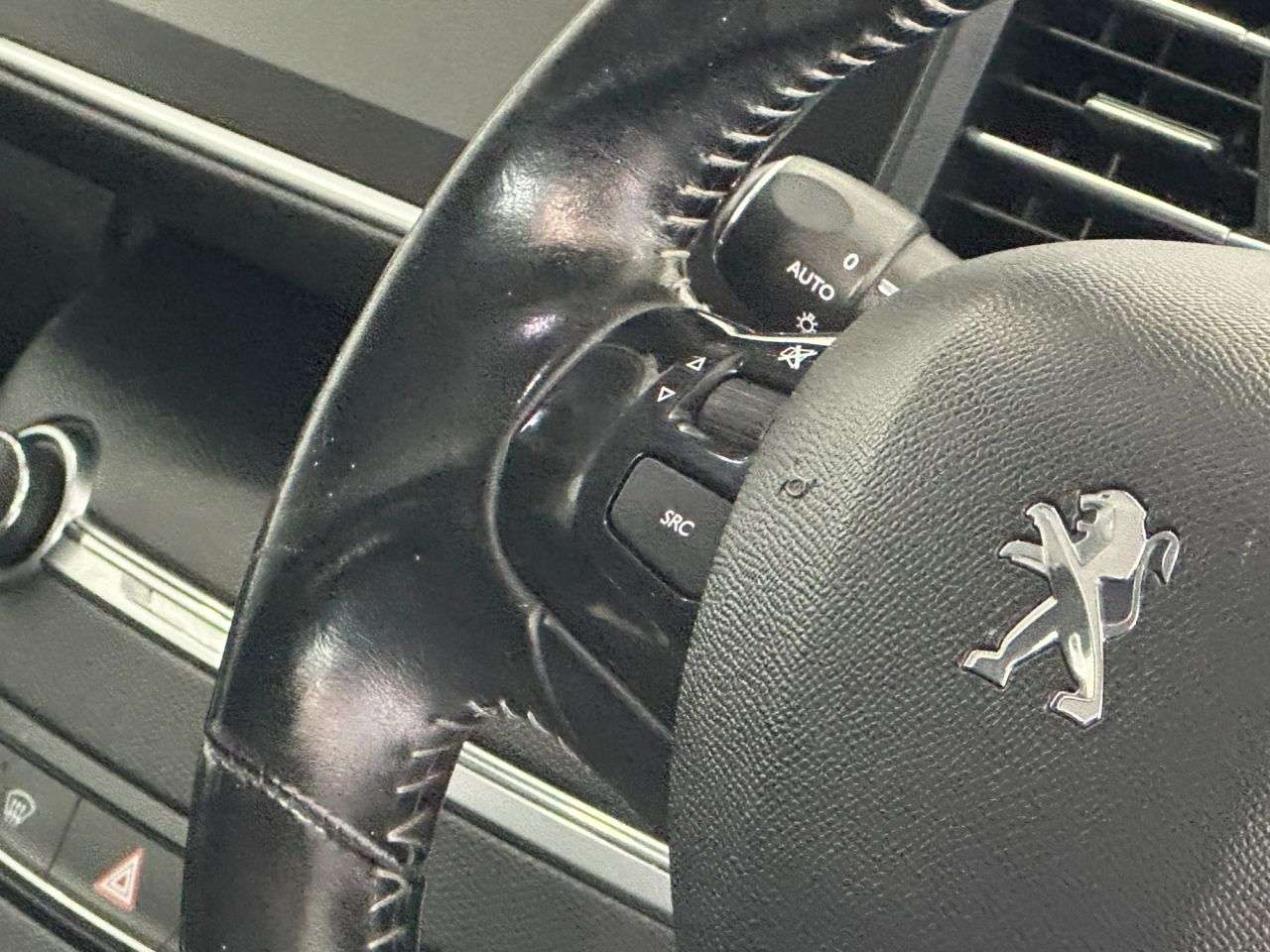 2017 PEUGEOT 308 2017 PEUGEOT 308