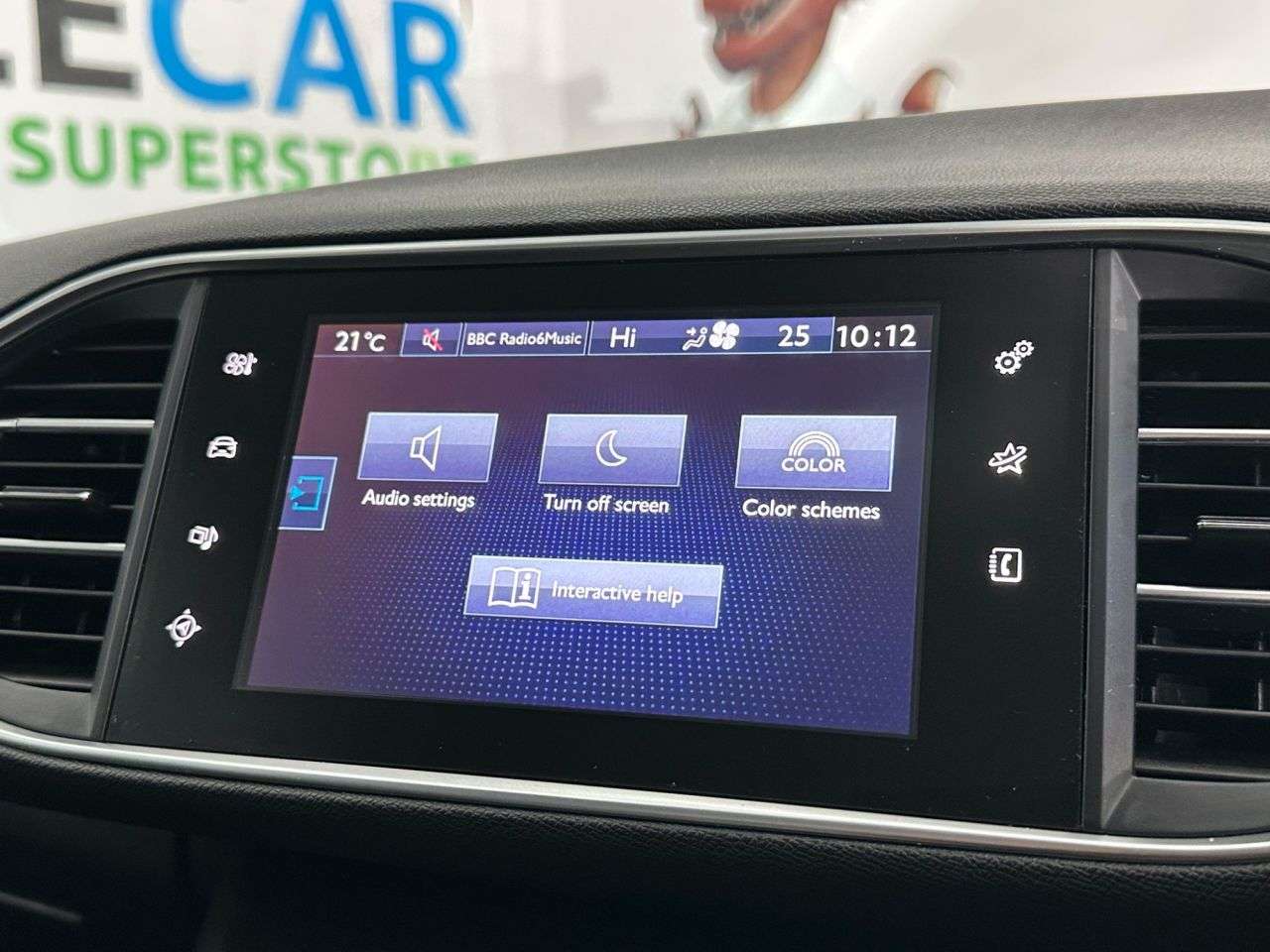 2017 PEUGEOT 308 2017 PEUGEOT 308