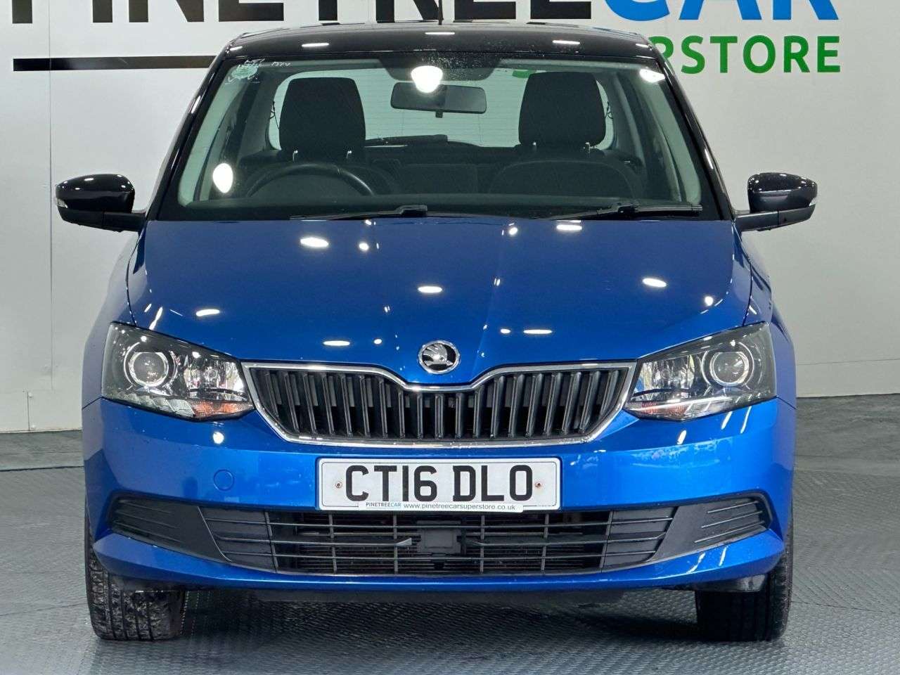 A 2016 SKODA FABIA 1.2 TSI Colour Edition Hatchback 5dr Petrol Manual Euro 6 (s/s) (90 ps) A 2016 SKODA FABIA 1.2 TSI Colour Edition Hatchback 5dr Petrol Manual Euro 6 (s/s) (90 ps)