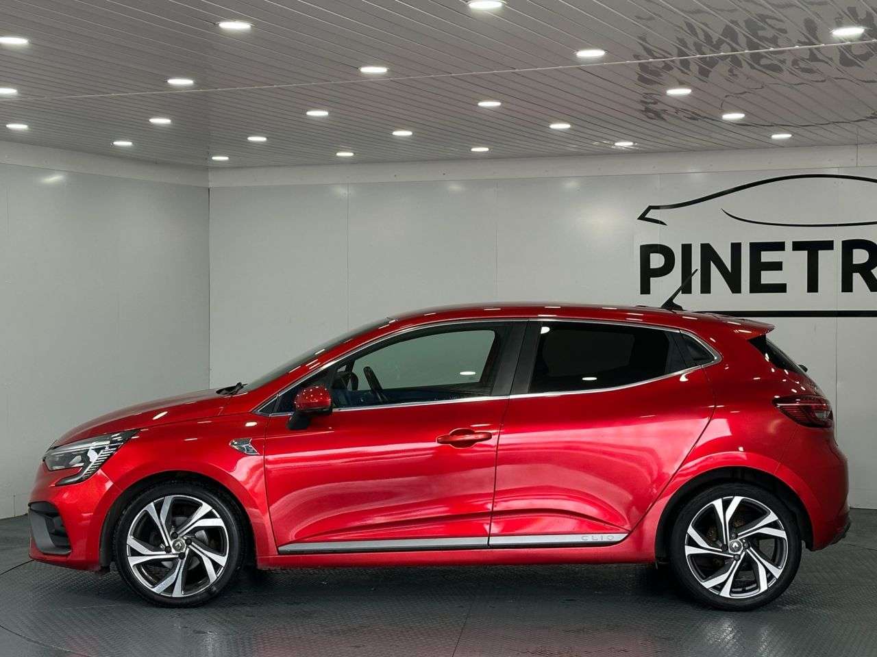 2020 RENAULT CLIO 2020 RENAULT CLIO