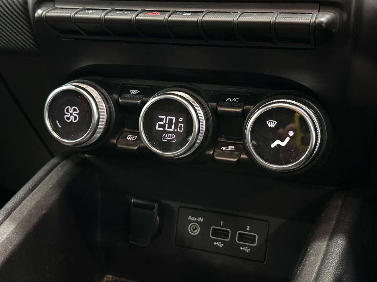 2020 RENAULT CLIO 2020 RENAULT CLIO