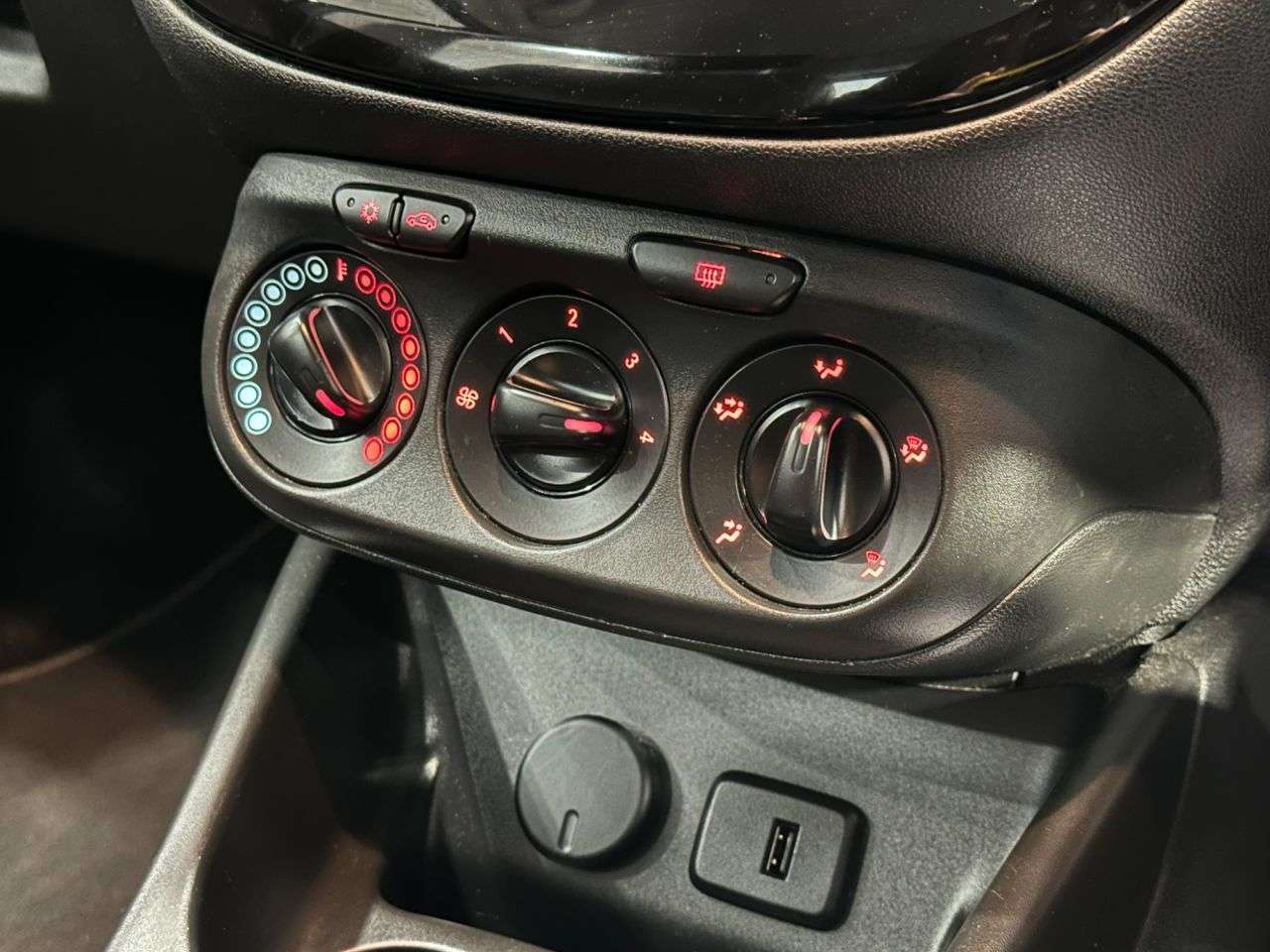 2017 VAUXHALL CORSA 2017 VAUXHALL CORSA