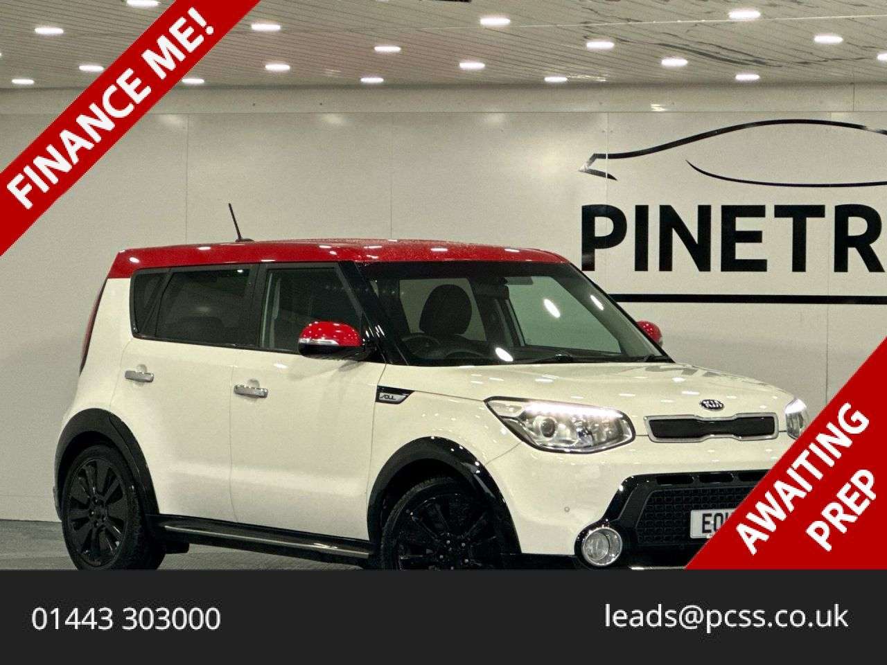 A 2015 KIA SOUL 1.6 CRDi Mixx SUV 5dr Diesel Auto Euro 5 (126 bhp) A 2015 KIA SOUL 1.6 CRDi Mixx SUV 5dr Diesel Auto Euro 5 (126 bhp)