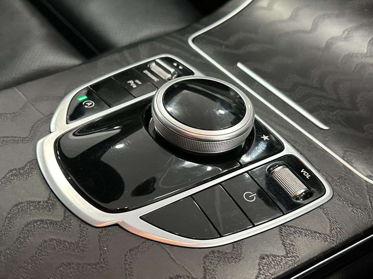 2017 MERCEDES-BENZ C-CLASS 2017 MERCEDES-BENZ C-CLASS
