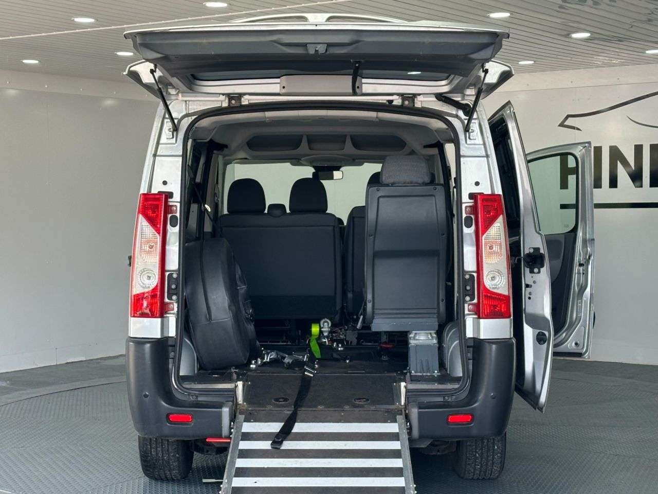 2013 PEUGEOT EXPERT TEPEE 2013 PEUGEOT EXPERT TEPEE