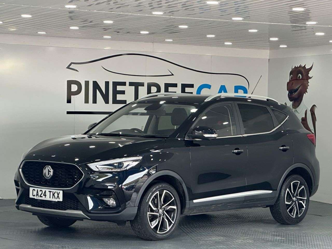 A 2024 MG MG ZS 1.5 VTi-TECH Exclusive SUV 5dr Petrol Manual Euro 6 (s/s) (106 ps) A 2024 MG MG ZS 1.5 VTi-TECH Exclusive SUV 5dr Petrol Manual Euro 6 (s/s) (106 ps)