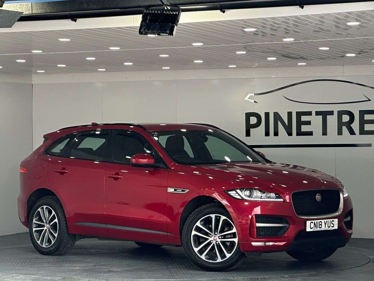 A 2018 JAGUAR F-PACE 2.0 D240 R-Sport SUV 5dr Diesel Auto AWD Euro 6 (s/s) (240 ps) A 2018 JAGUAR F-PACE 2.0 D240 R-Sport SUV 5dr Diesel Auto AWD Euro 6 (s/s) (240 ps)