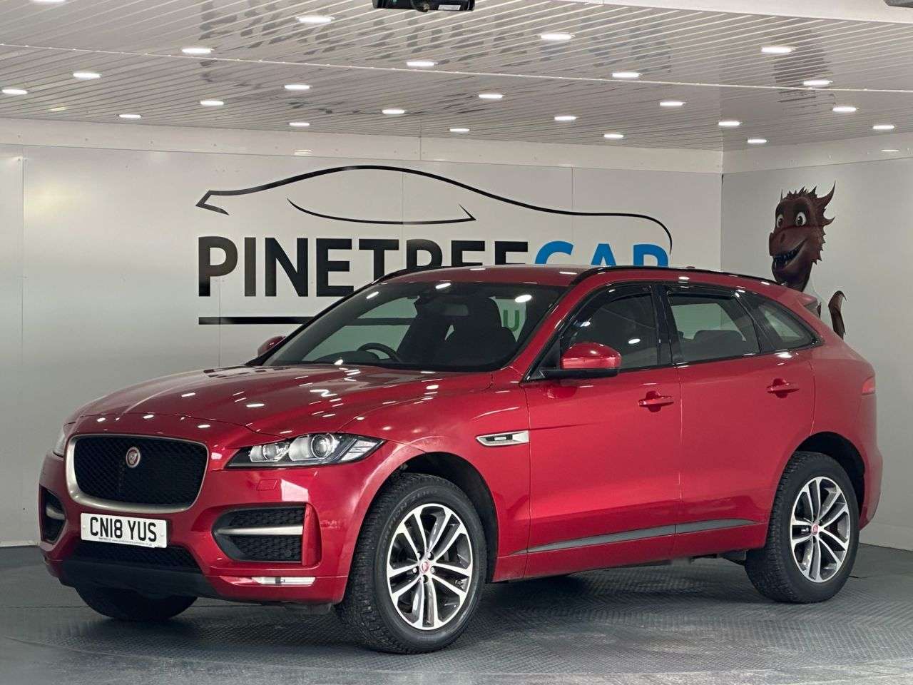 A 2018 JAGUAR F-PACE 2.0 D240 R-Sport SUV 5dr Diesel Auto AWD Euro 6 (s/s) (240 ps) A 2018 JAGUAR F-PACE 2.0 D240 R-Sport SUV 5dr Diesel Auto AWD Euro 6 (s/s) (240 ps)