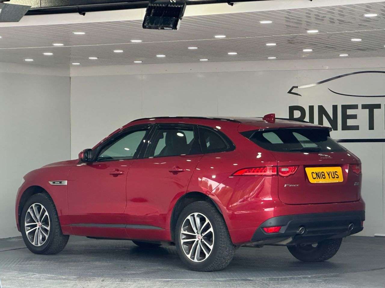 2018 JAGUAR F-PACE 2018 JAGUAR F-PACE