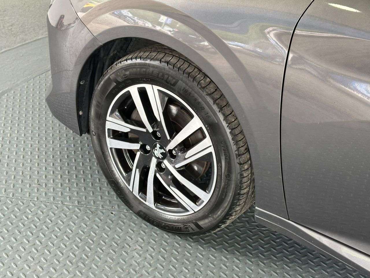 2022 PEUGEOT 208 2022 PEUGEOT 208