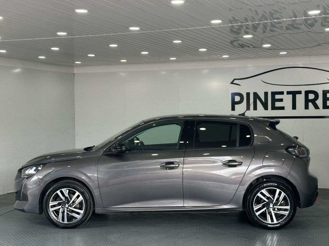 2022 PEUGEOT 208 2022 PEUGEOT 208