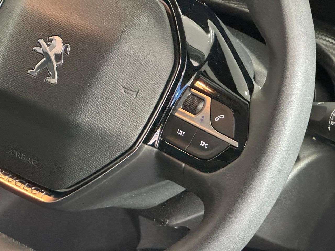2022 PEUGEOT 208 2022 PEUGEOT 208